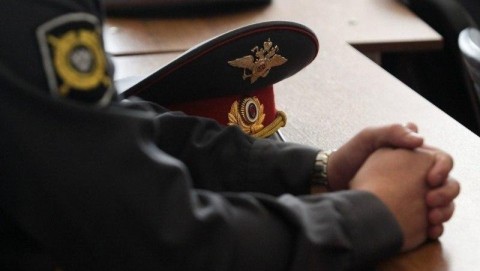 В Заводоуковске полицейские задержали подозреваемую в нанесении побоев